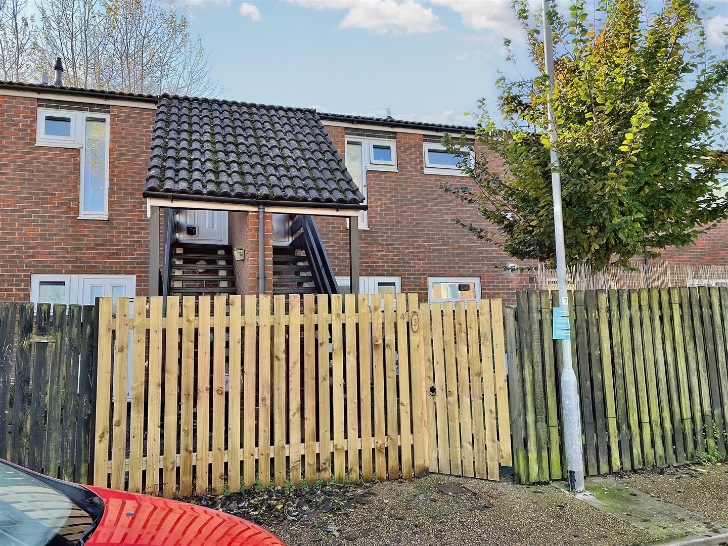 Property Details for Kirkstall Close, Eastbourne Town Property Estate